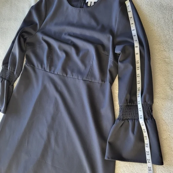 Lark & Ro Womens Size 16 Blue Dress Long Bell Sleeves NWT - Picture 5 of 7